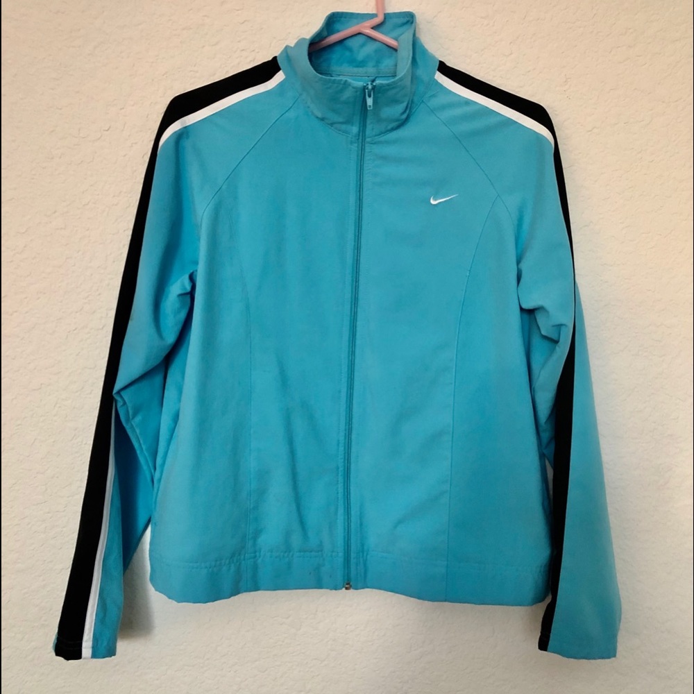 Nike Womens Full Zip Lightweight Jacket